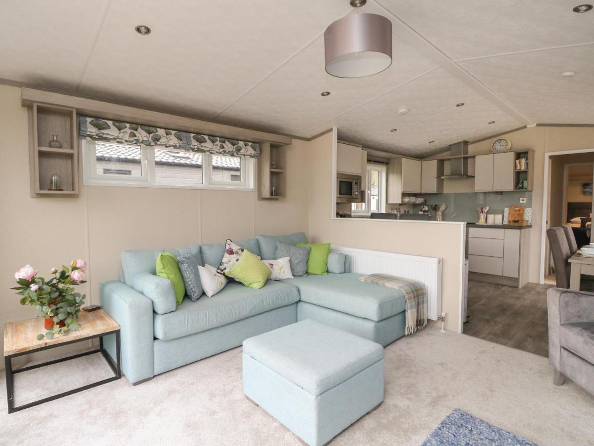 Holiday home Rowan *